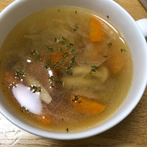 たっぷり玉ねぎの野菜スープ